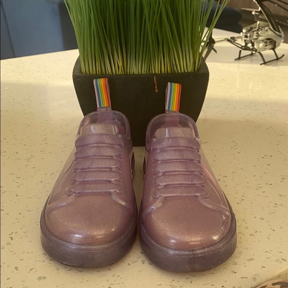 Mini Melissa 🌈 Size 9 - Picture 1 of 5